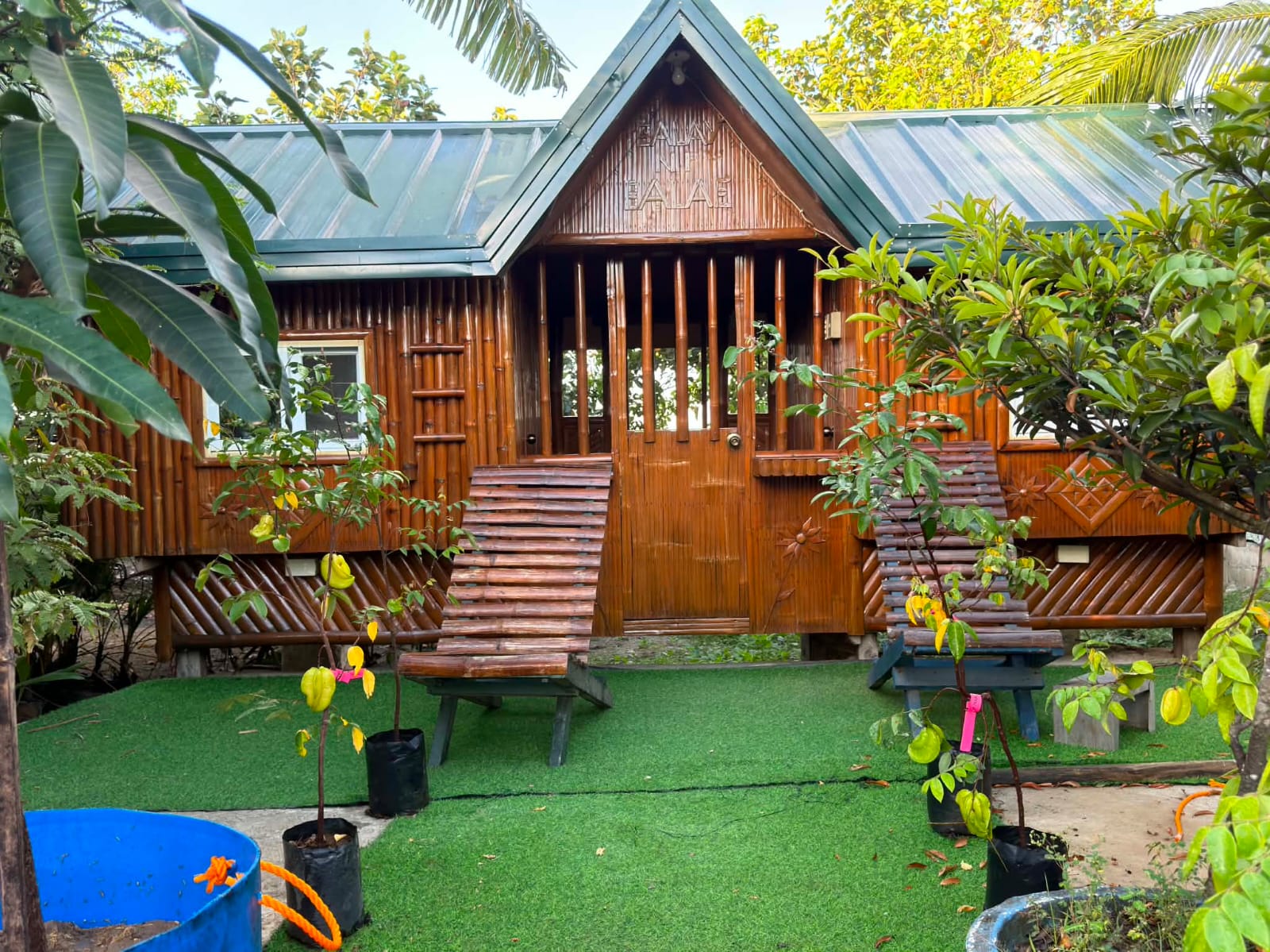 Bahay-kubo farmhouse